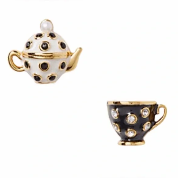 NWT Kate Spade Alice in Wonderland Teacup Stud Earrings - Picture 1 of 1